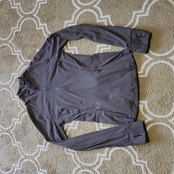 lululemon athletica Tops - EUC - Lululemon Run Briskly 1/2 Zip in Lunar Rock.
